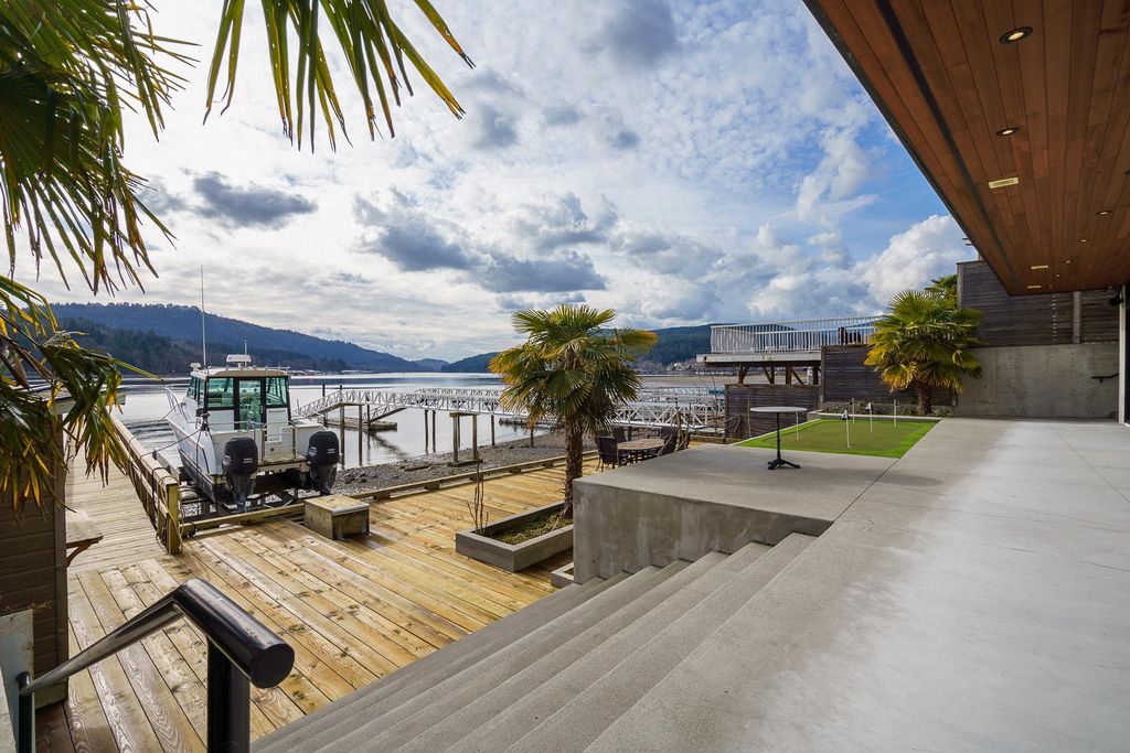 listing image 1102915274545843931