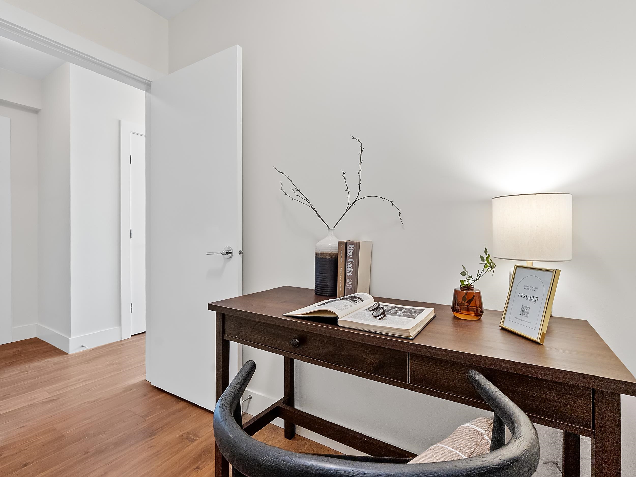 258 Nelson's Court 612