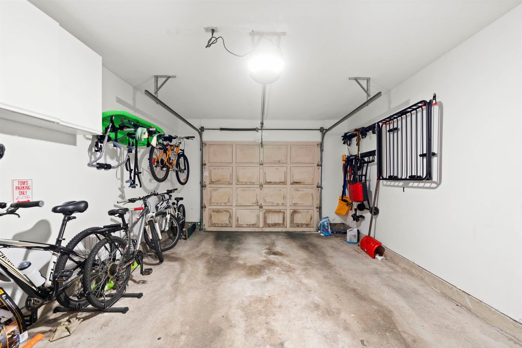 listing image 1105369485683813653