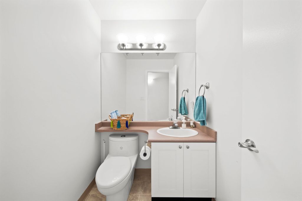 listing image 1101682051259672413