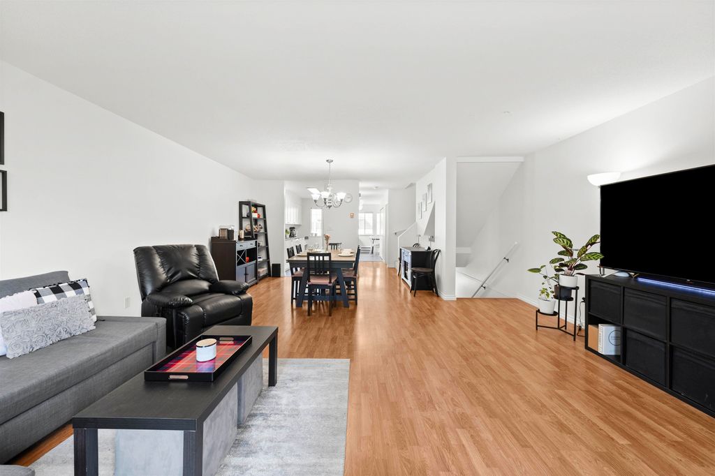 listing image 1100878999023714035