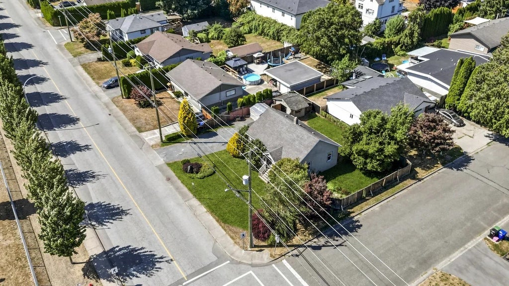 Photo of 46347 Portage Avenue, Chilliwack, BC V2P 3E8 (MLS # R3155779)