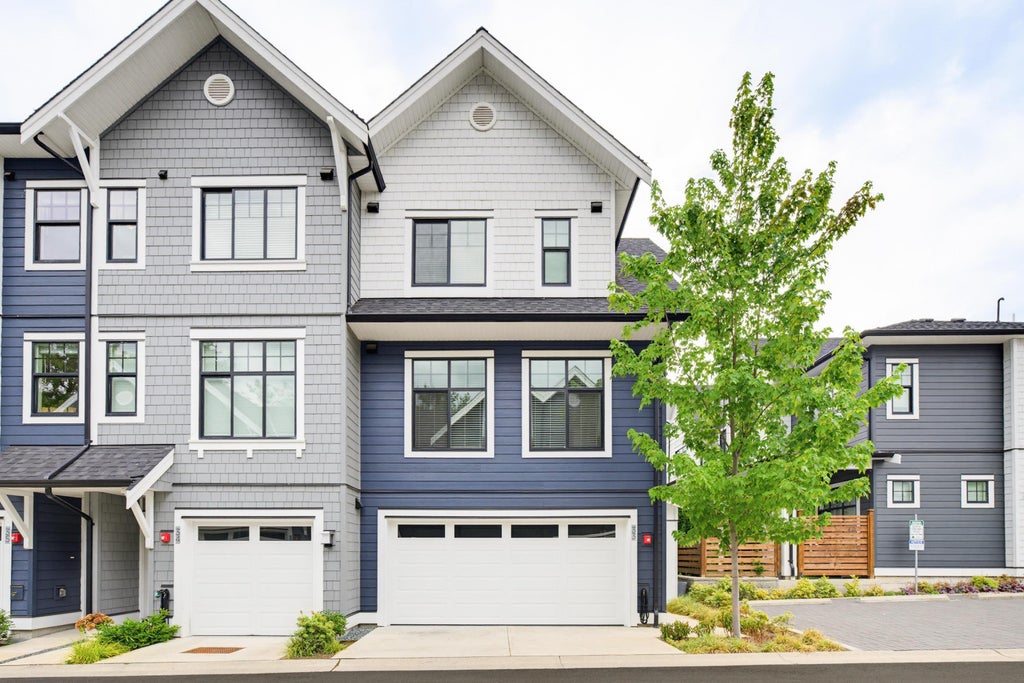 Photo of 7640 197 Street #33, Langley, BC V2Y 3W2 (MLS # R3170198)