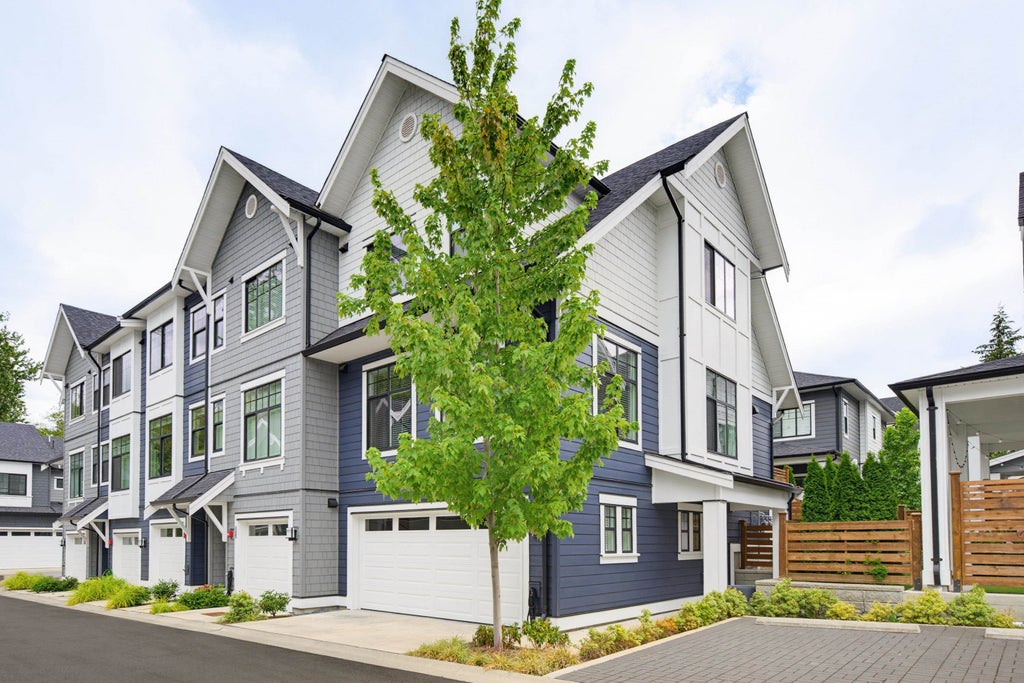 Photo of 7640 197 Street #33, Langley, BC V2Y 3W2 (MLS # R3170198)
