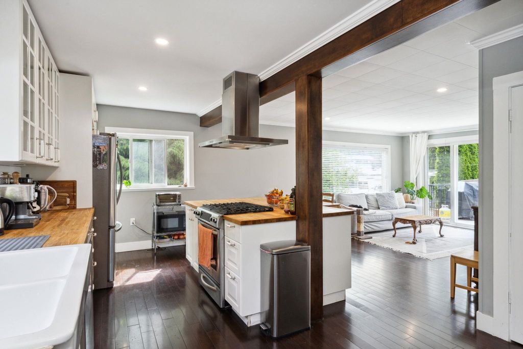 listing image 1101590697773981748