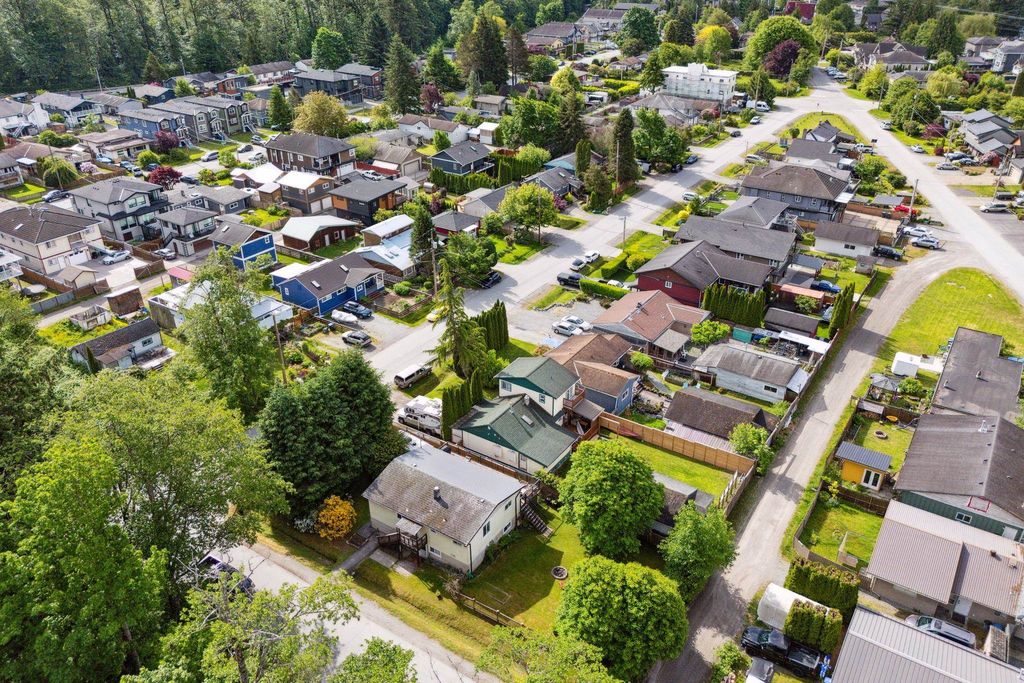listing image 1106182879933207760