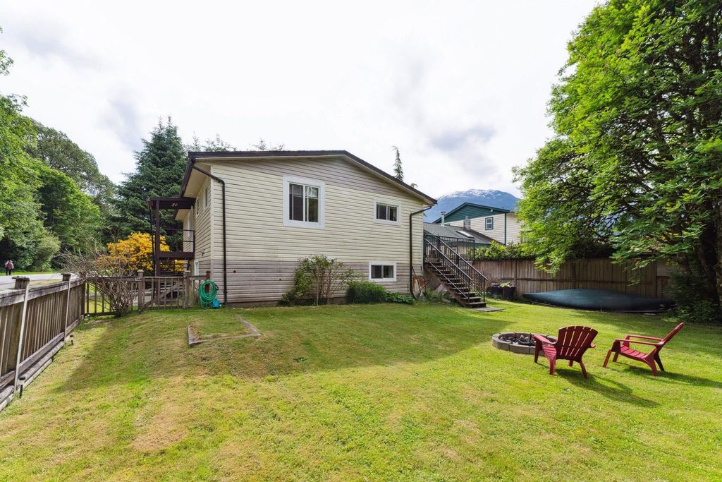 listing image 1103606250908489937