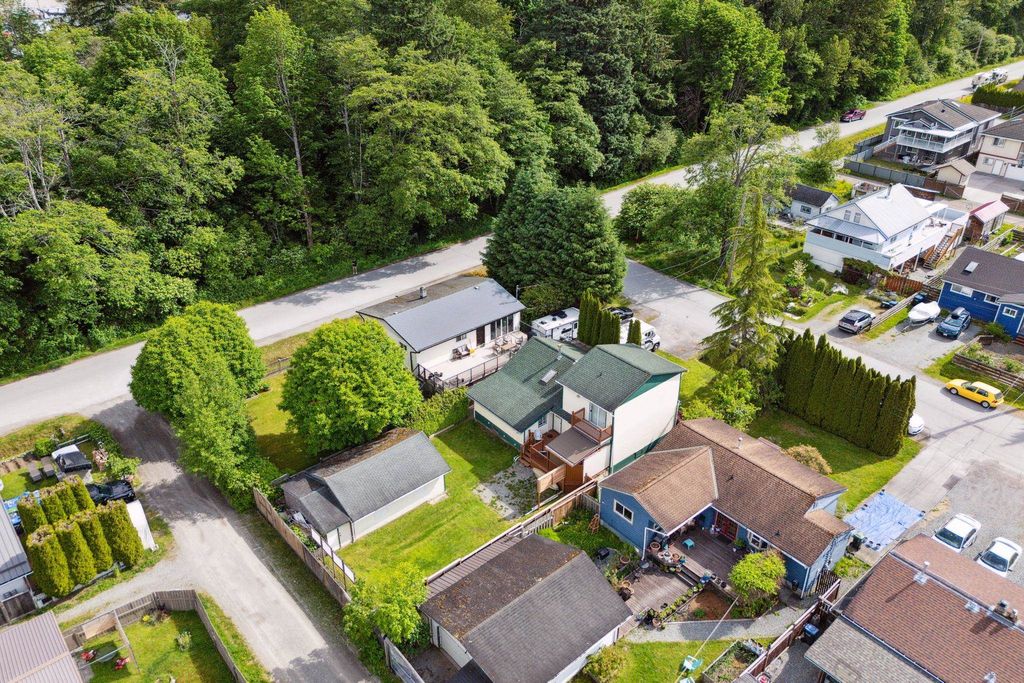 listing image 1102108386551690370