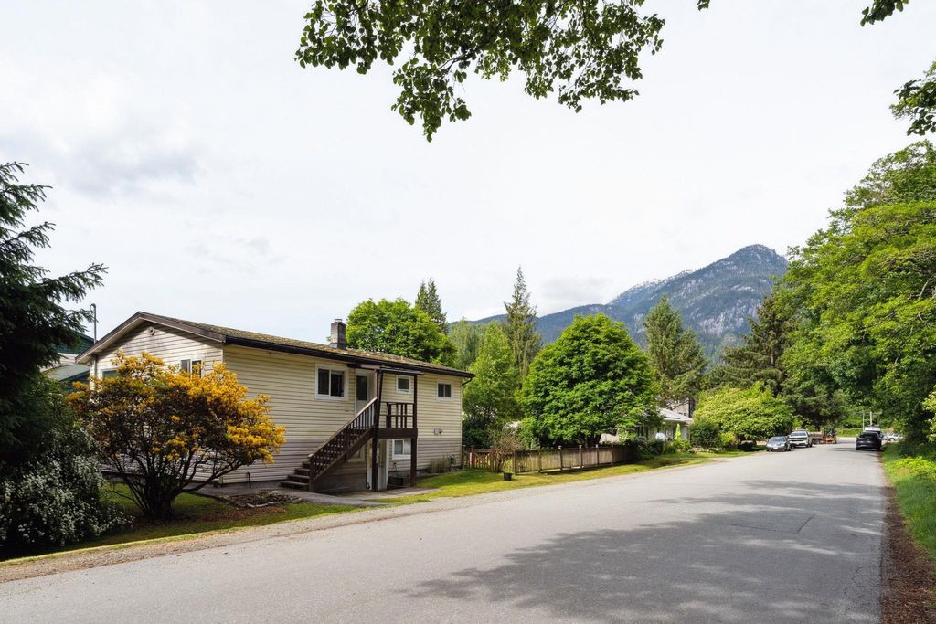 listing image 1109589785294433826