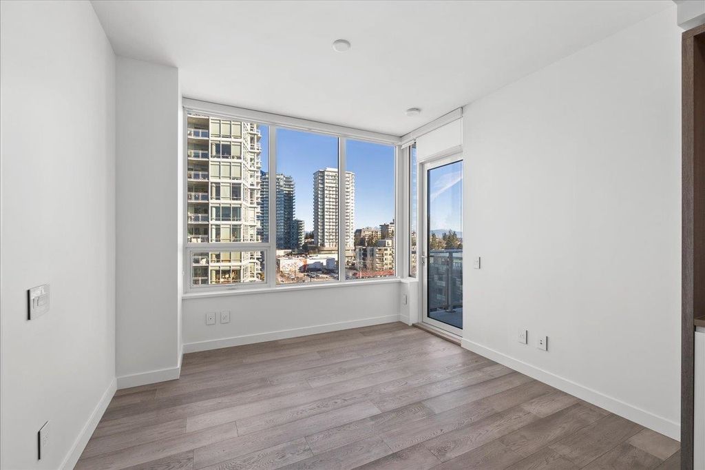 listing image 1105831251559559828