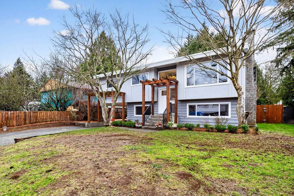 Photo of 11756 208 Street, Maple Ridge, BC V2X 7S3 (MLS # R3079950)