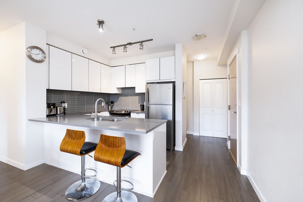 listing image 1108437033509296225