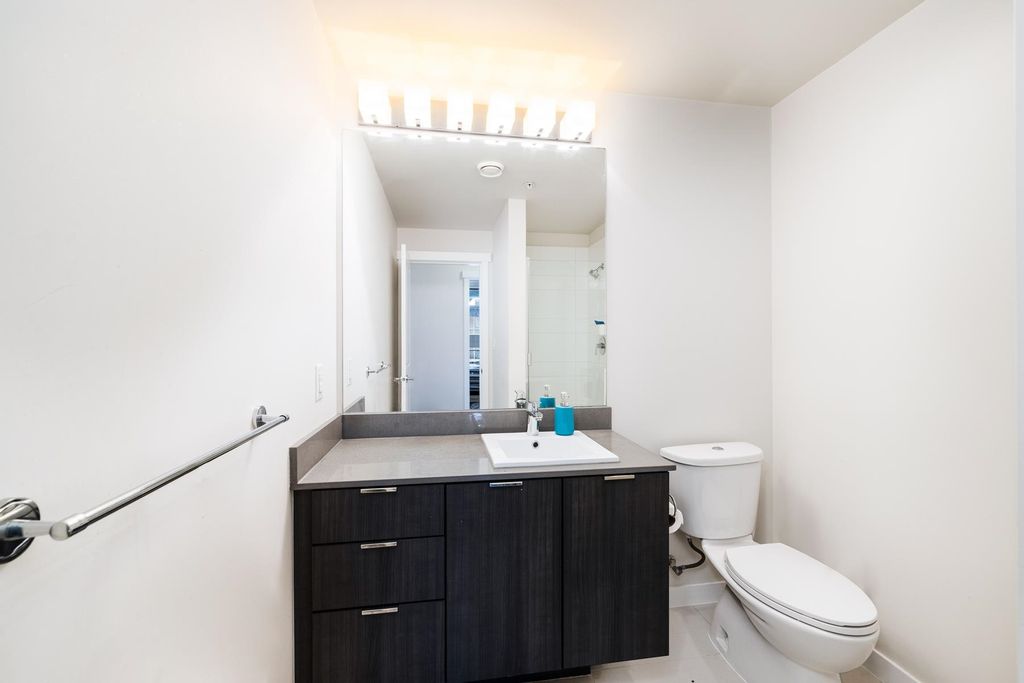 listing image 1105385269703651493