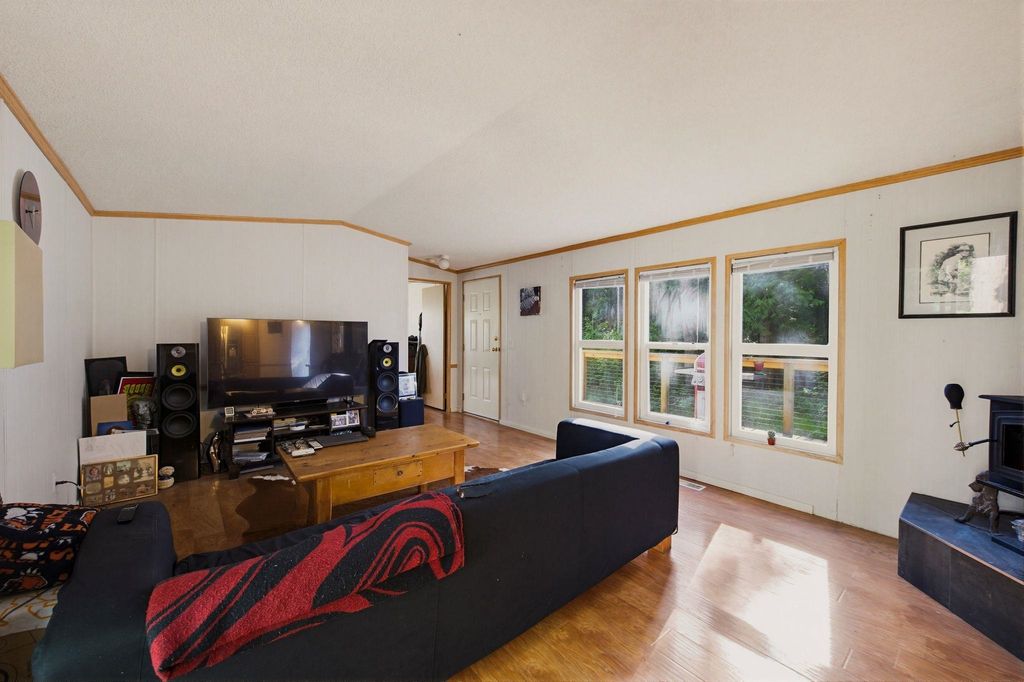 Photo of 521 200 Street, Langley, BC V2Z 1V9 (MLS # R3126657)