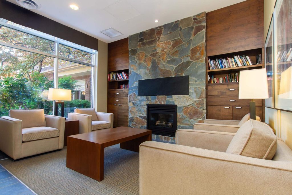 listing image 1109634544853559790