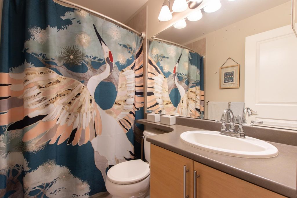 listing image 1106051514940243370