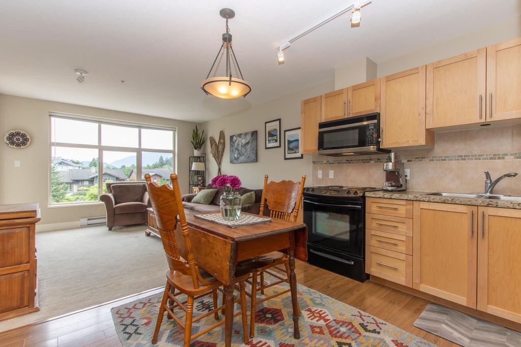 listing image 1106255024451086238