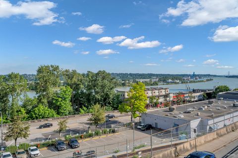 218 Carnarvon Street 302 New Westminster BC V3L 1B8