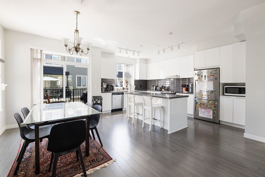 Photo of 8050 204 Street #92, Langley, BC V2Y 0X1 (MLS # R3124265)