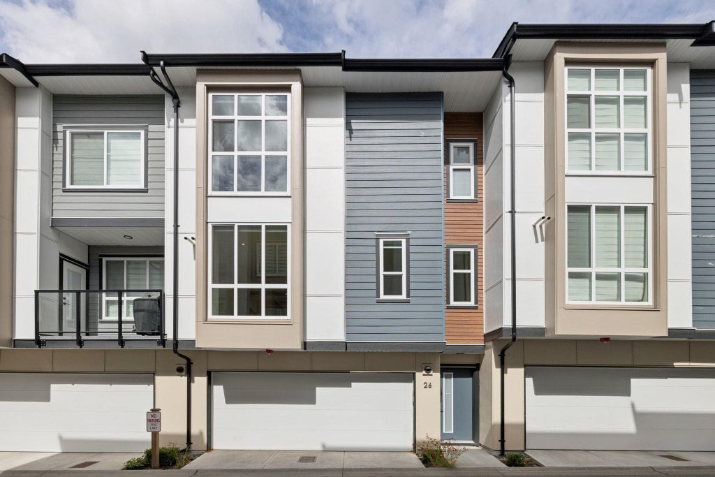 Photo of 7670 207 Street #26, Langley, BC V2Y 3N7 (MLS # R3170790)