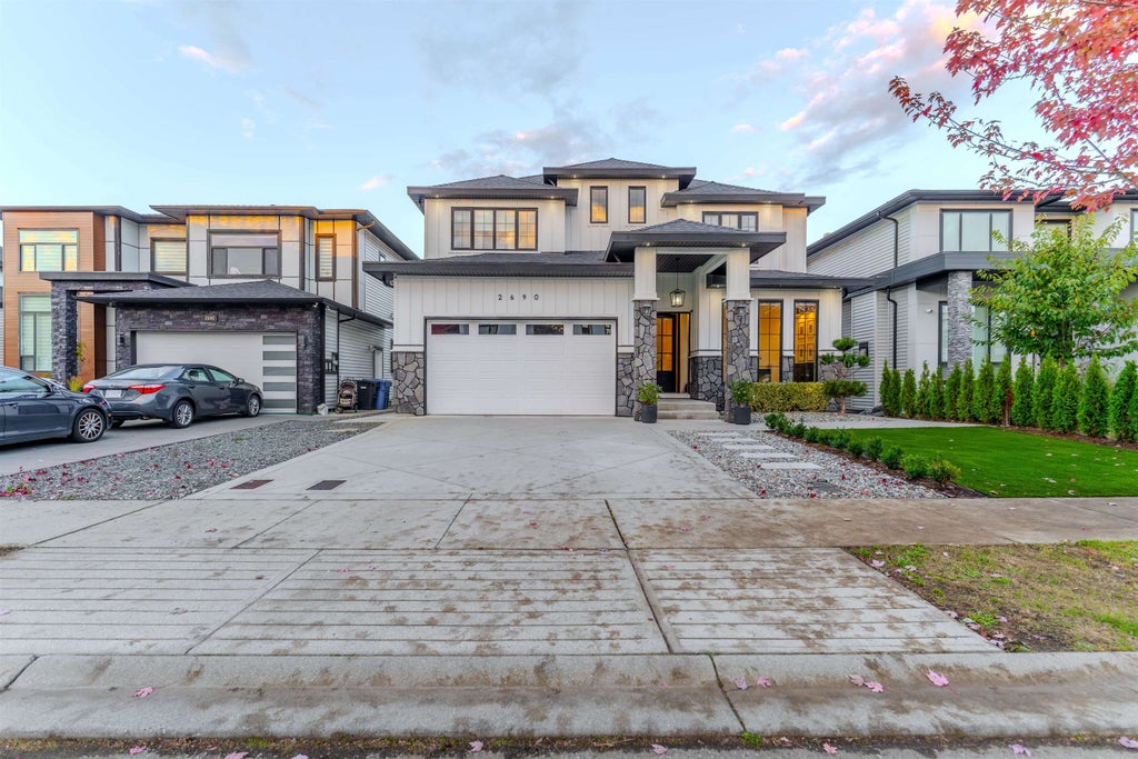 Photo of 2690 Platform Crescent, Abbotsford, BC V4X 0B8 (MLS # R3173858)