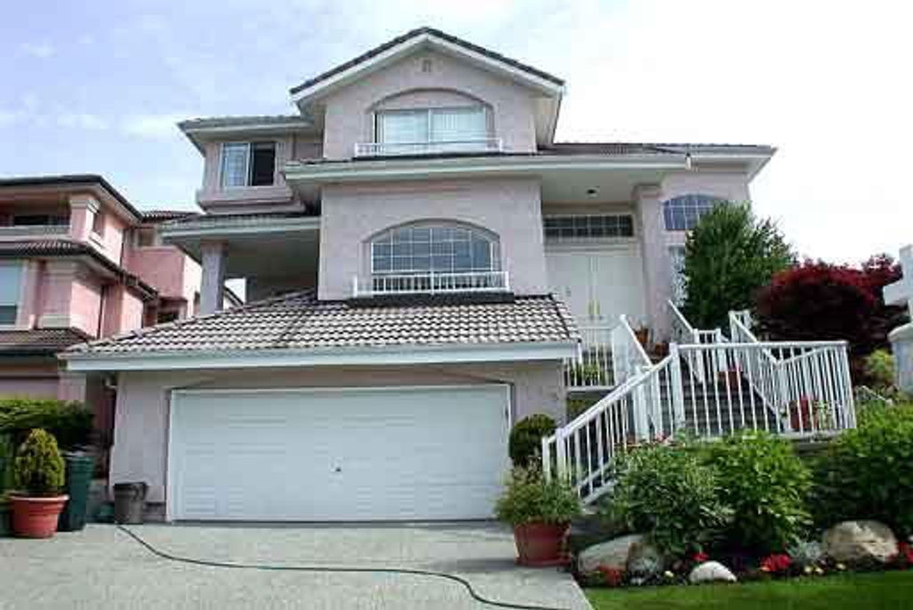 listing image 1102379224674066176