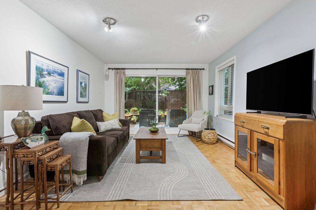 listing image 1105979611172284047