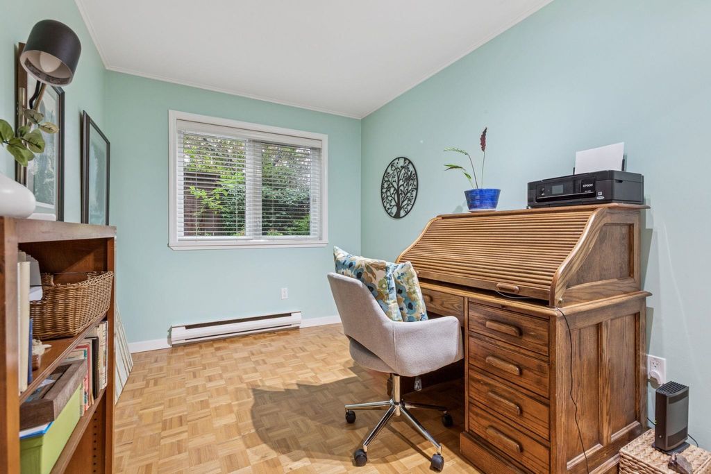 listing image 1104149082531700741