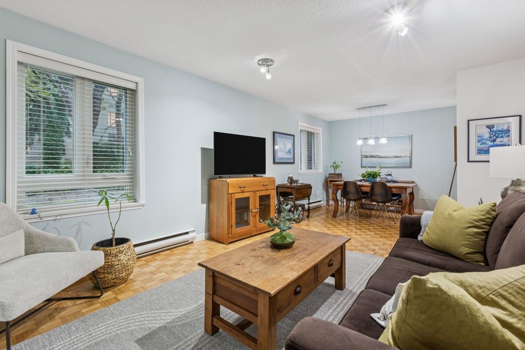 listing image 1102260093802612495