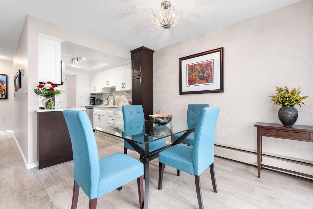 listing image 1105570590561328752