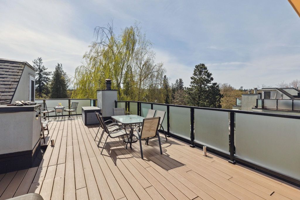 listing image 1102131416040963860
