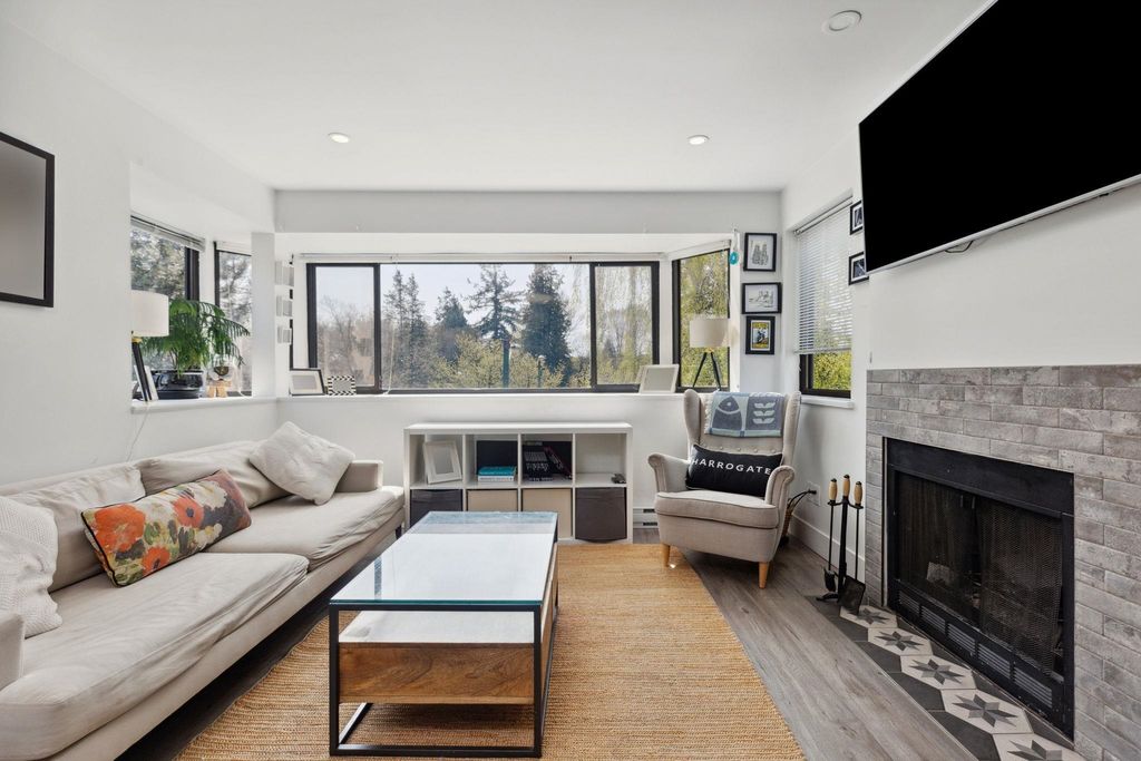 listing image 1105259361564858071