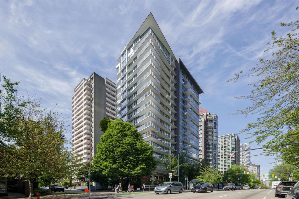 listing image 1101060336382138174