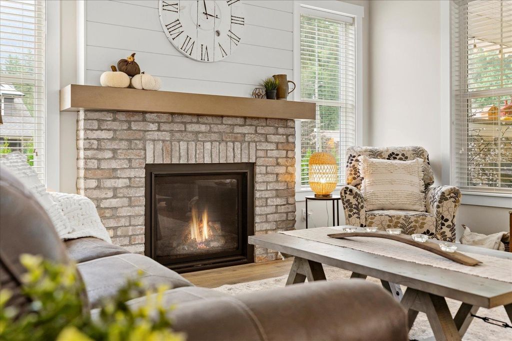 listing image 1107469195538987509