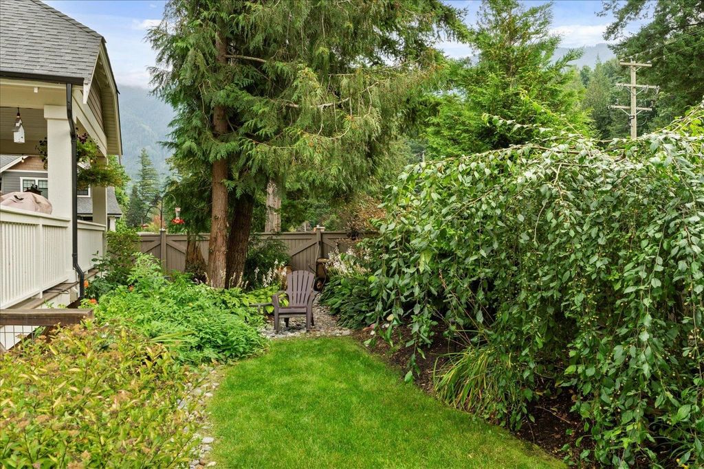 listing image 1100173000844463118