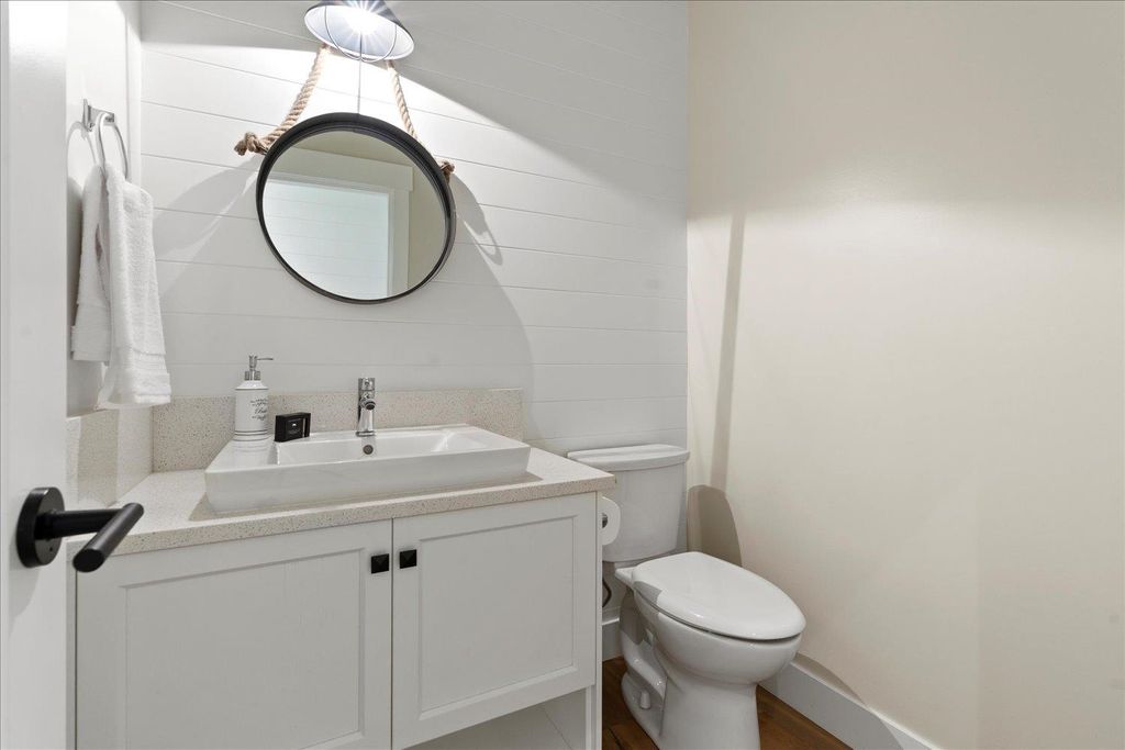 listing image 1108041986908341575