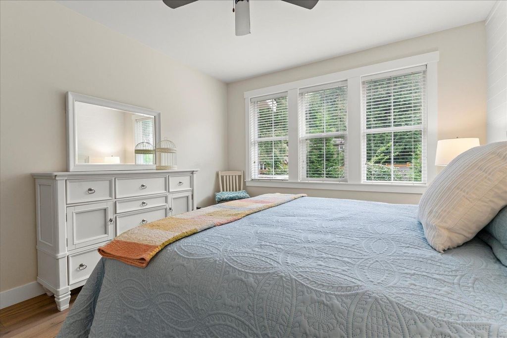 listing image 1105226036270677870