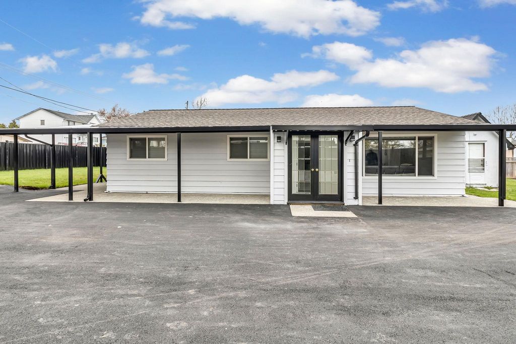Photo of 26655 30a Avenue, Langley, BC V4W 2V1 (MLS # R3146396)