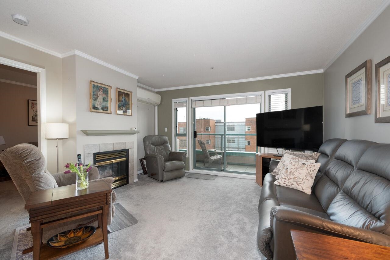 223 Mountain Highway P03