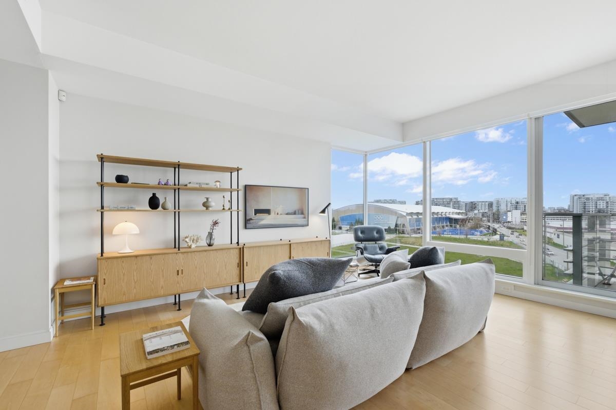 5199 Brighouse Way 605