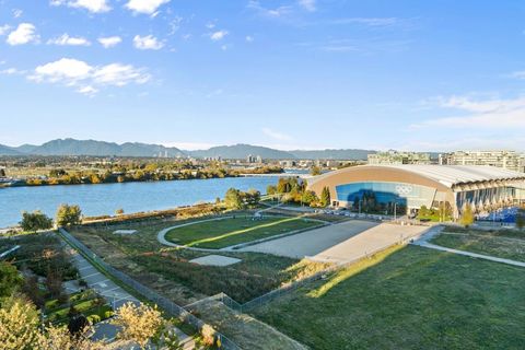 5199 Brighouse Way 605 Richmond BC V7C 0A7