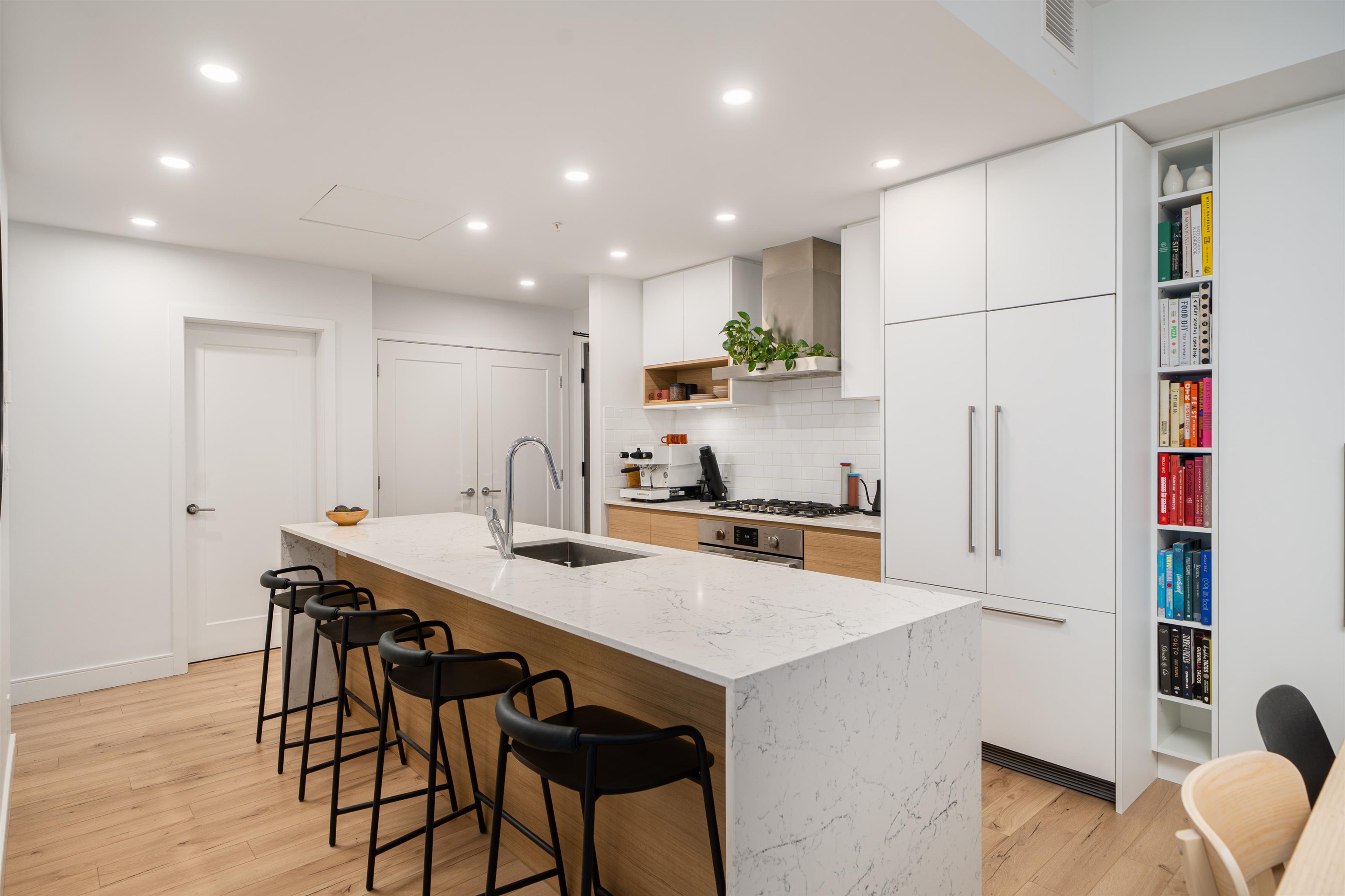 55 Klahanie Drive 508