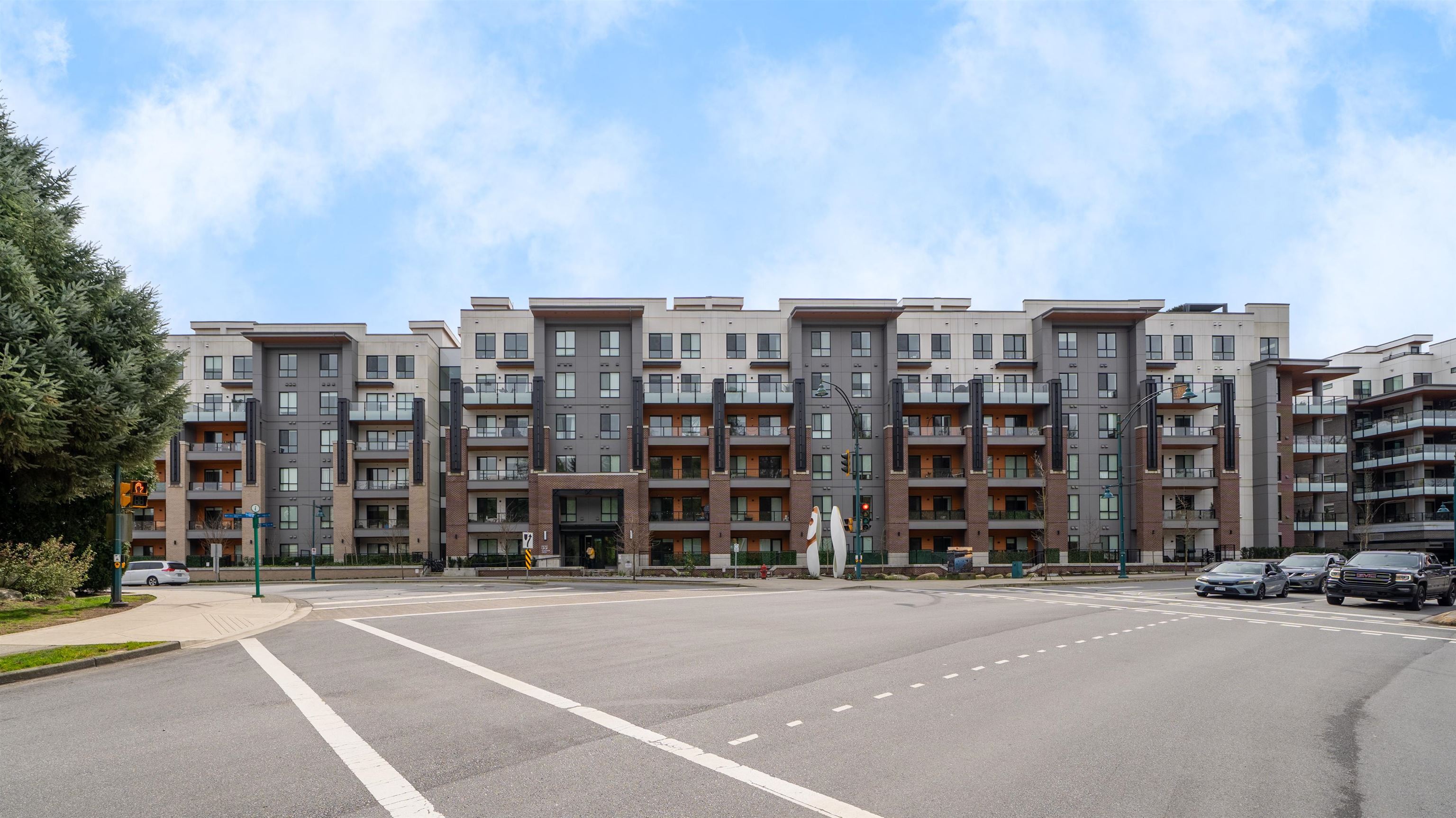 55 Klahanie Drive 508