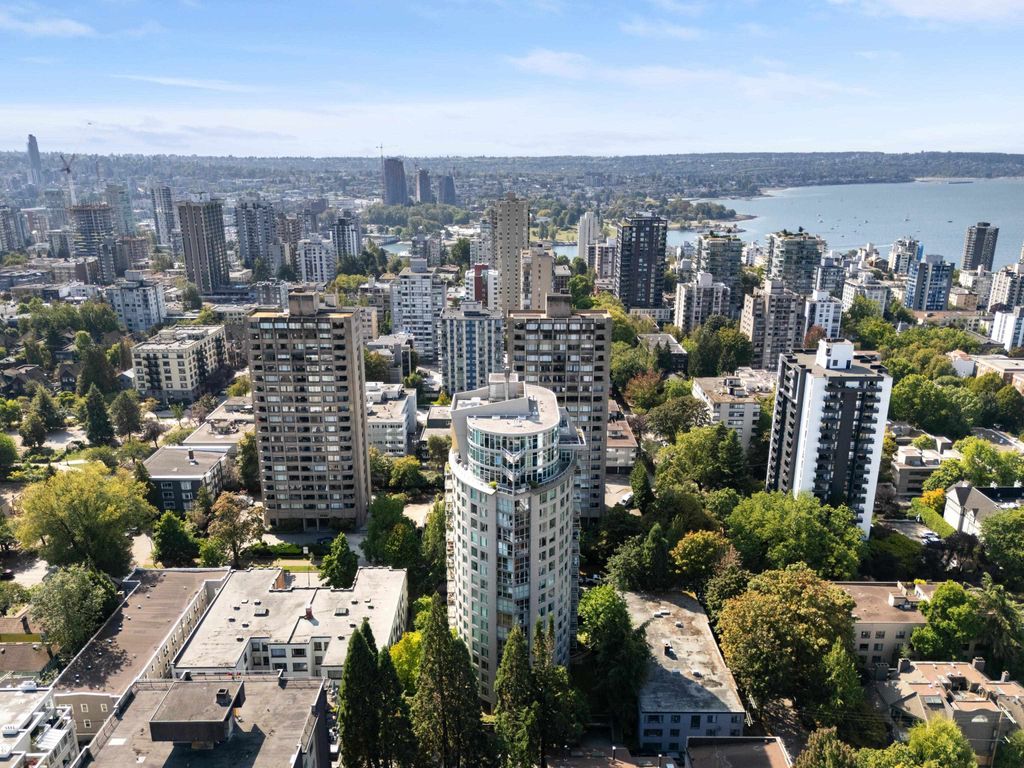 listing image 1102545371852561675