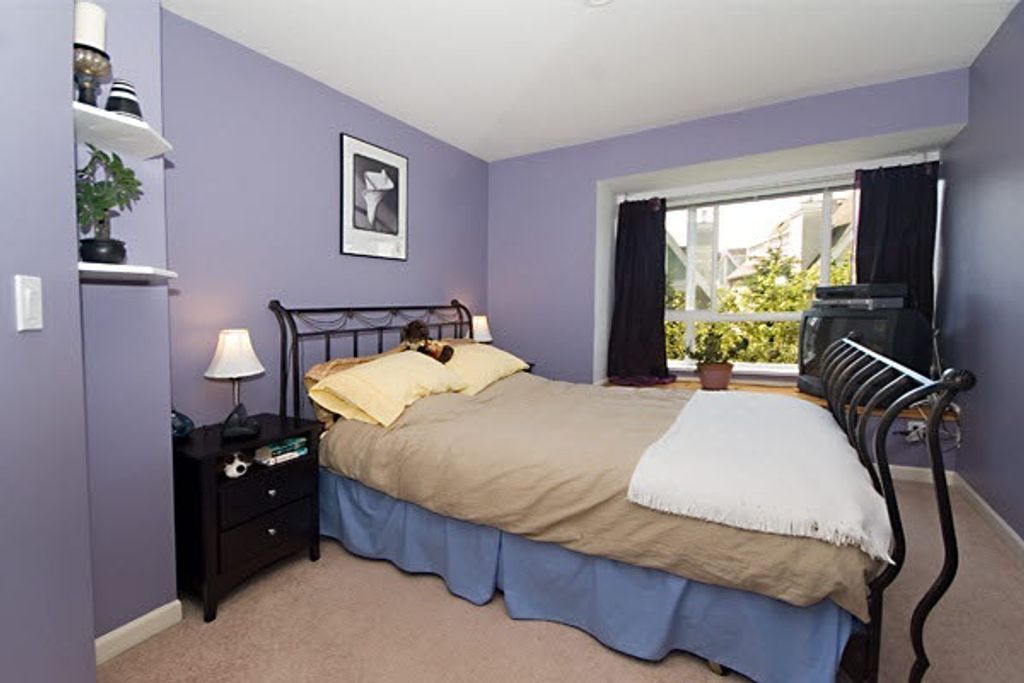 listing image 1108671451110528186