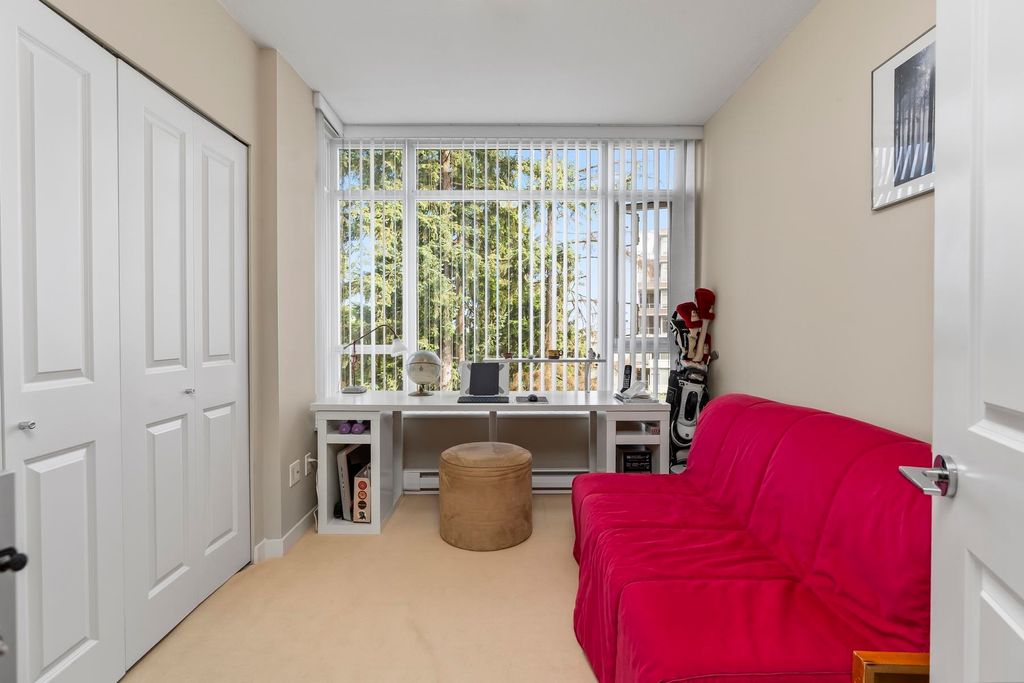 listing image 1104713531775743623