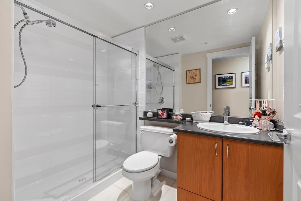 listing image 1109112724693058401