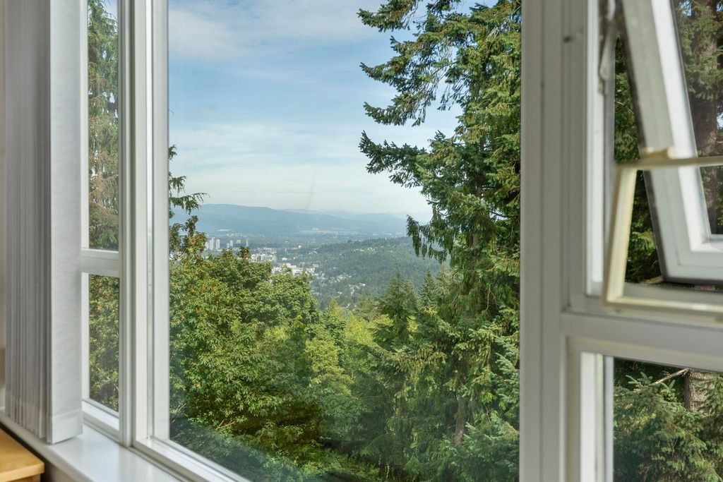 listing image 1104969662153869320