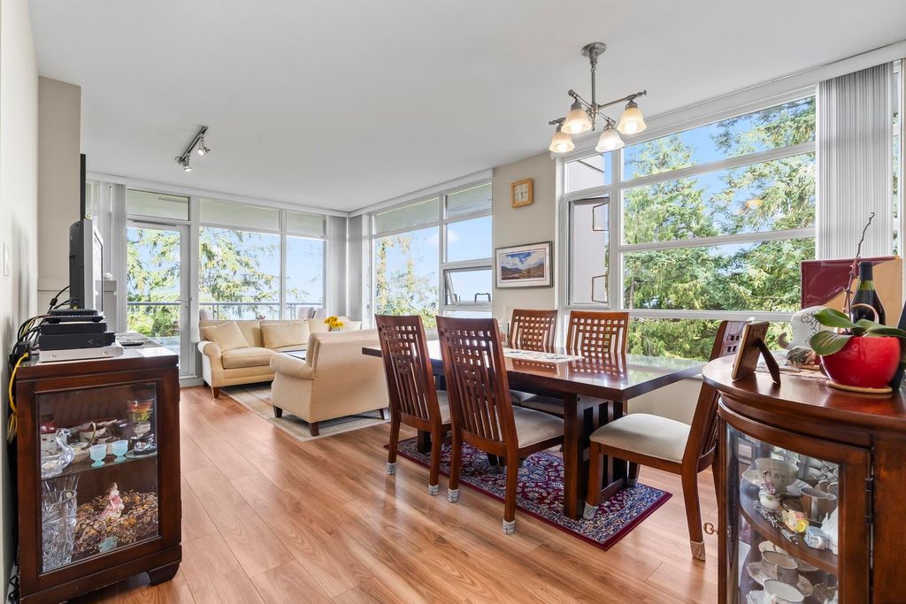 listing image 1105435502145049803