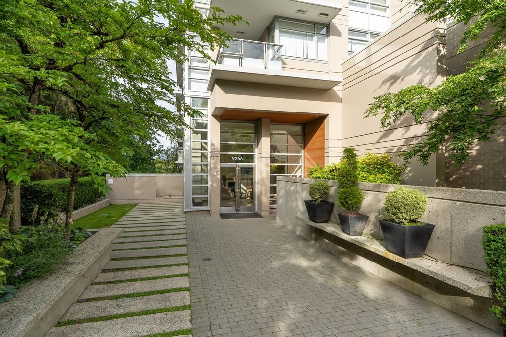 listing image 1107707813885447410